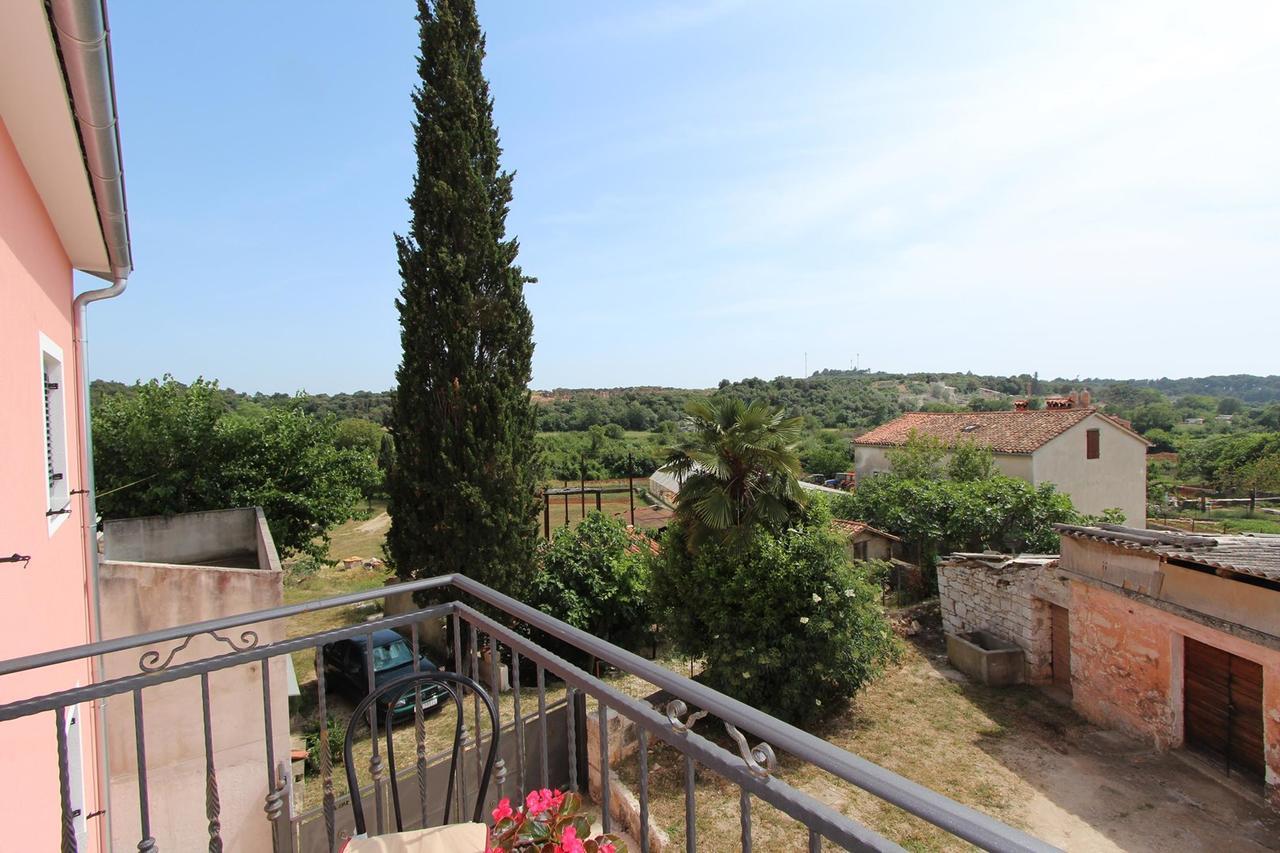 Apartment Mondelaco Rovinj Bagian luar foto